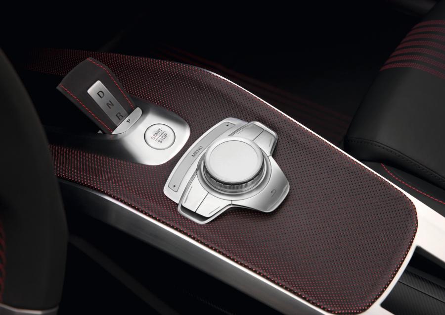 Детали интерьера Audi e-Tron Spyder Concept 2010 года  (фото 28 из 105)